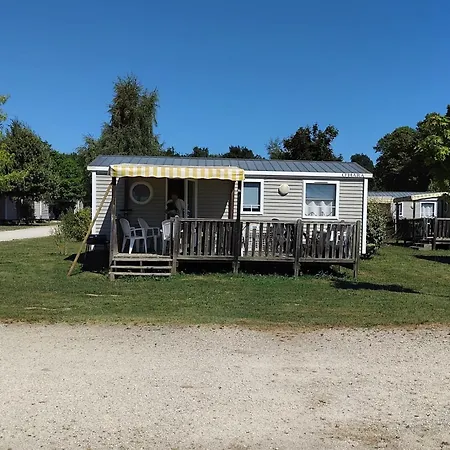 Mobilhome 3 6 Pers Chateauneuf-de-Galaure